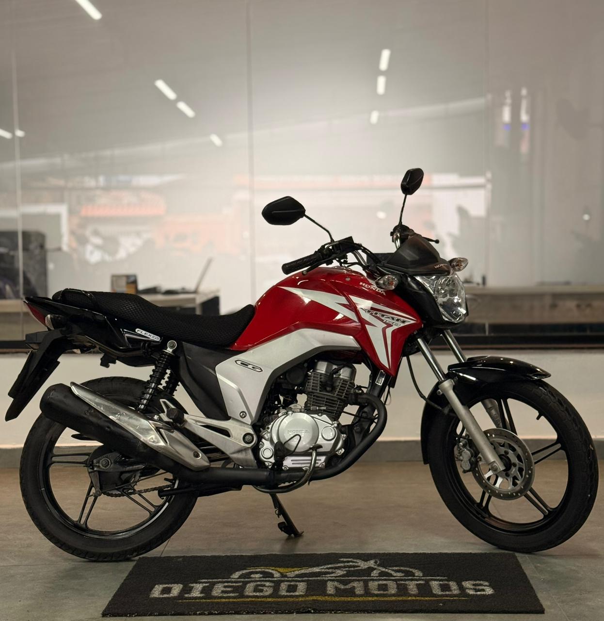 Honda Nº 26 · Titan 150